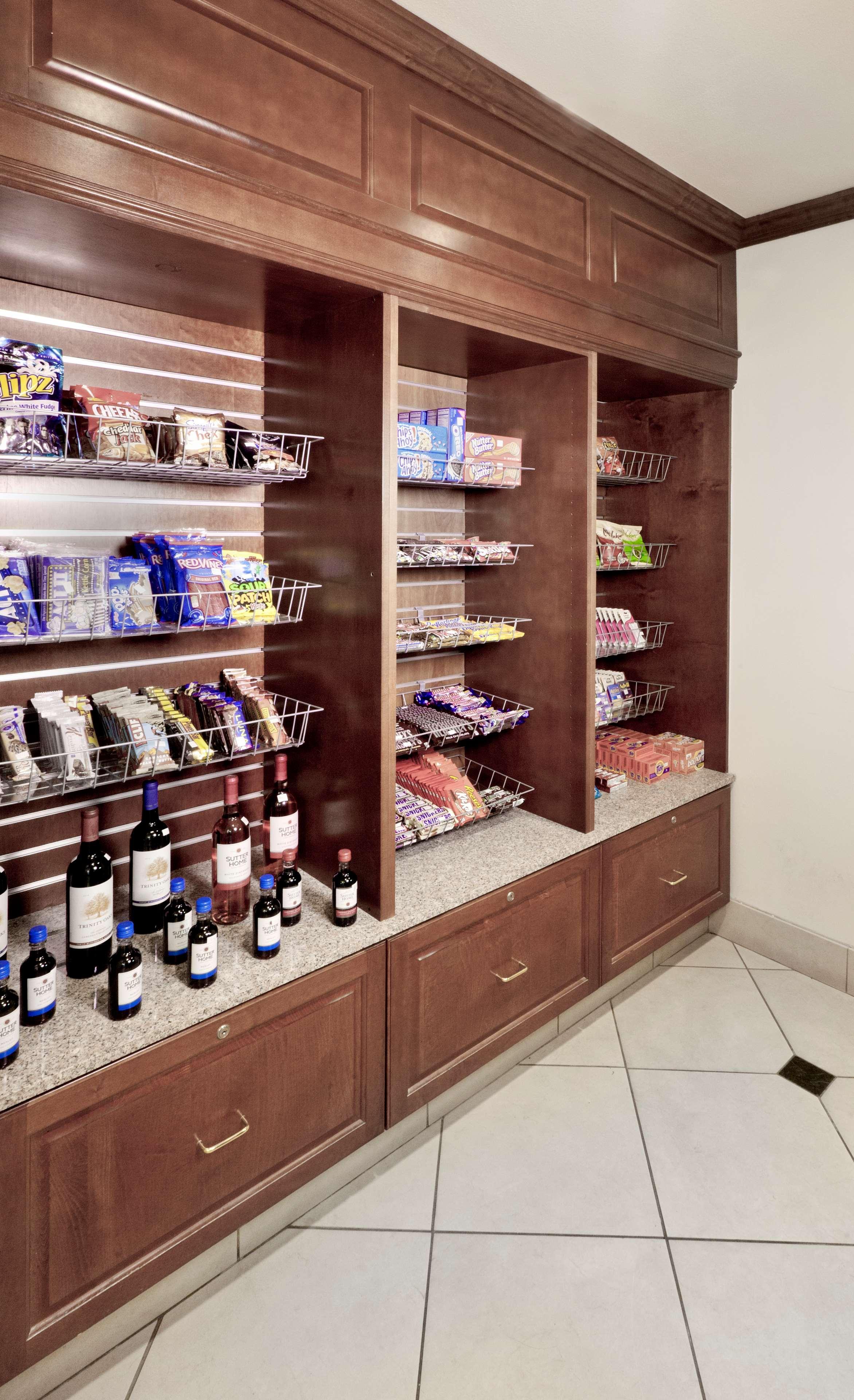 Hilton Garden Inn Ontario Rancho Cucamonga Ngoại thất bức ảnh